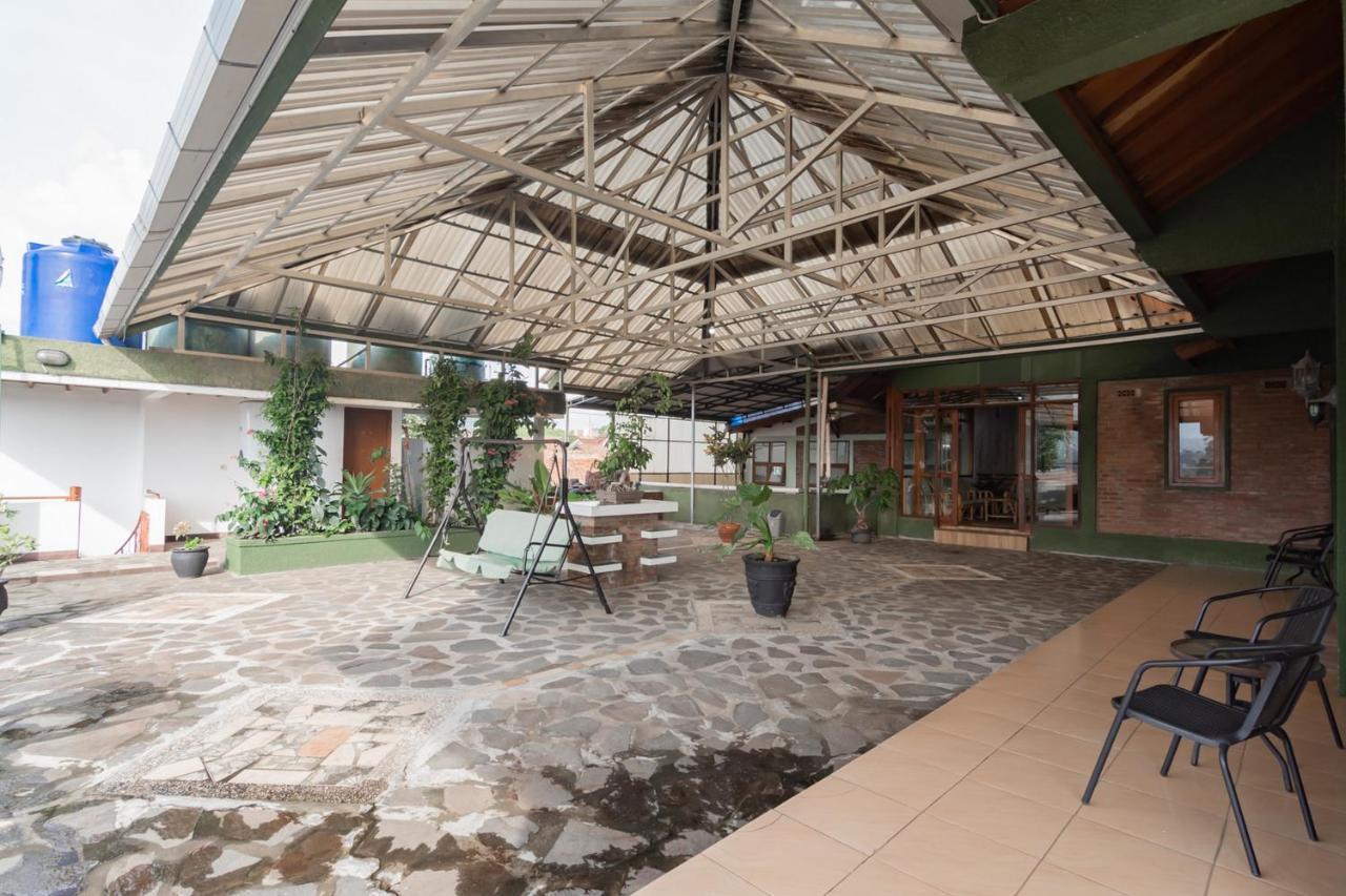 Samakta Guest House Lembang Dış mekan fotoğraf